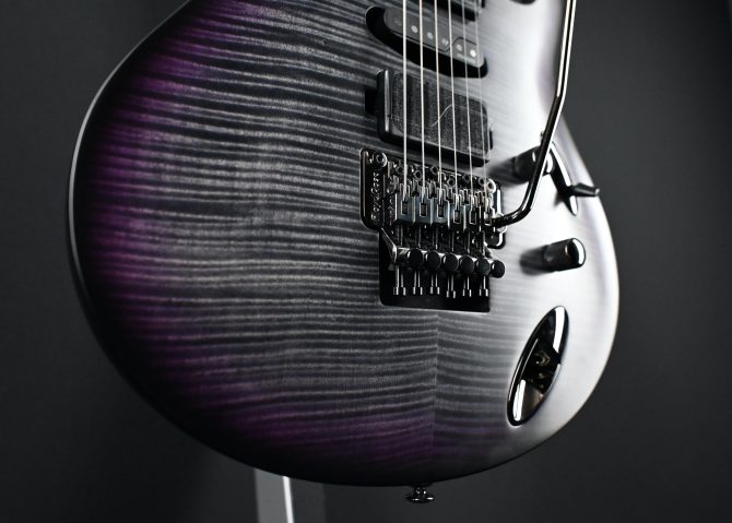 PRS SE Chleo Charcoal Purple Burst Herman Li Signature #130