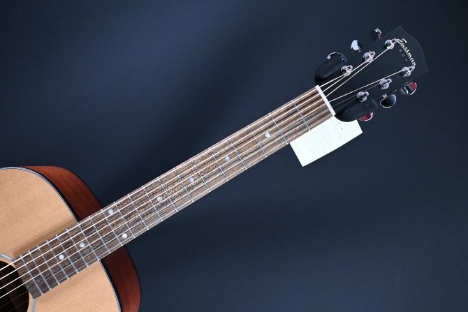 Eastman PCH2-GACE Natural Grand Auditorium #088