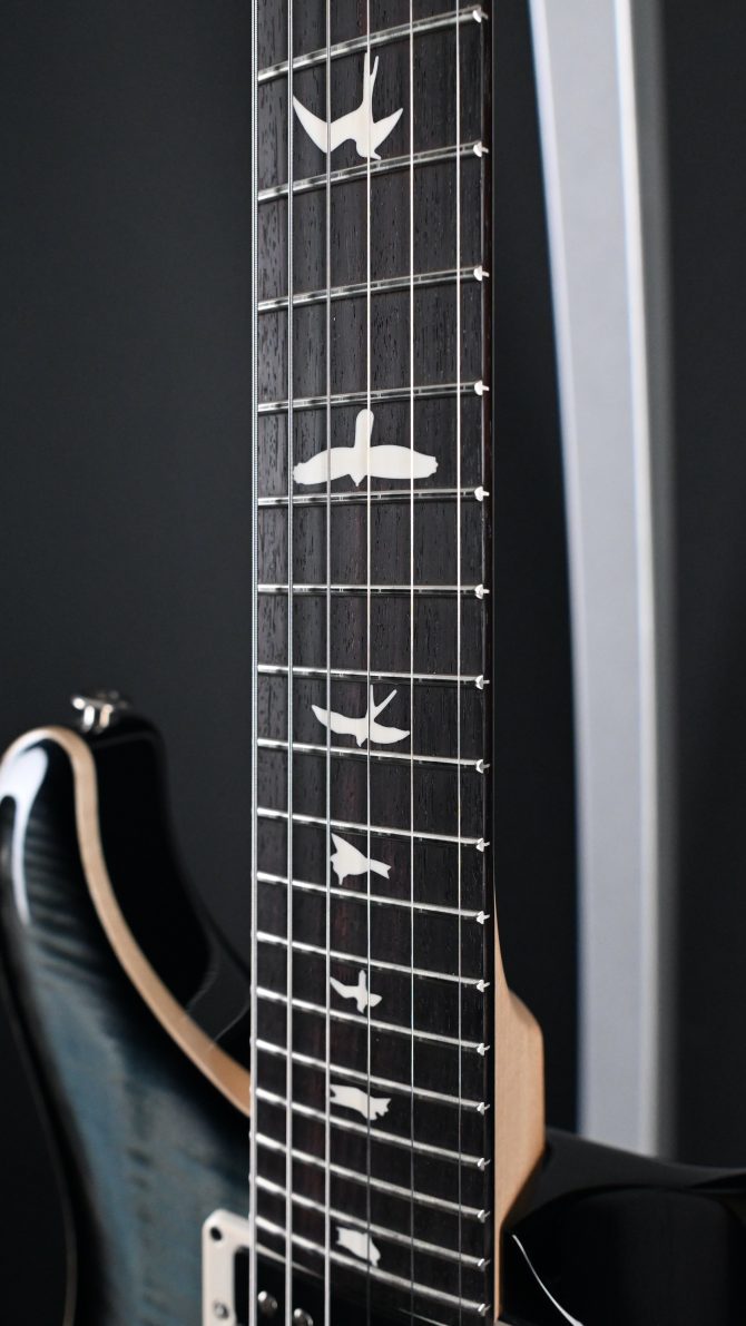PRS CE 24 Special Limited Faded Blue Smokeburst #406
