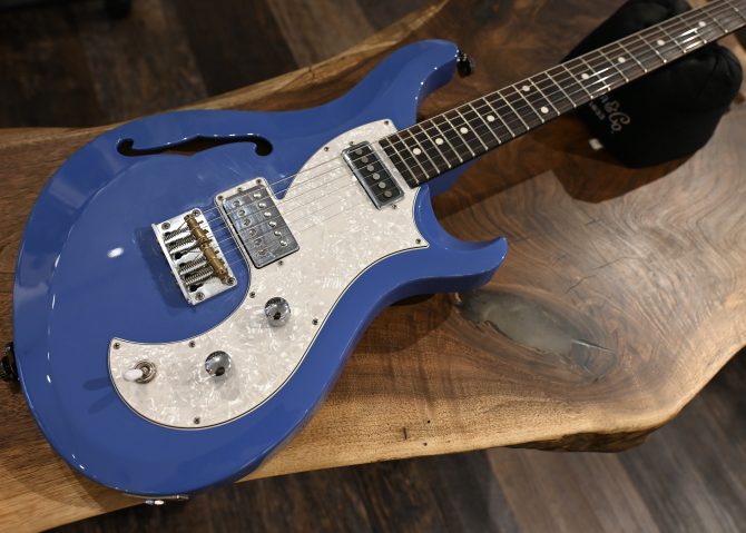 PRS S2 Vela Semi-Hollow Mahi Blue 2024