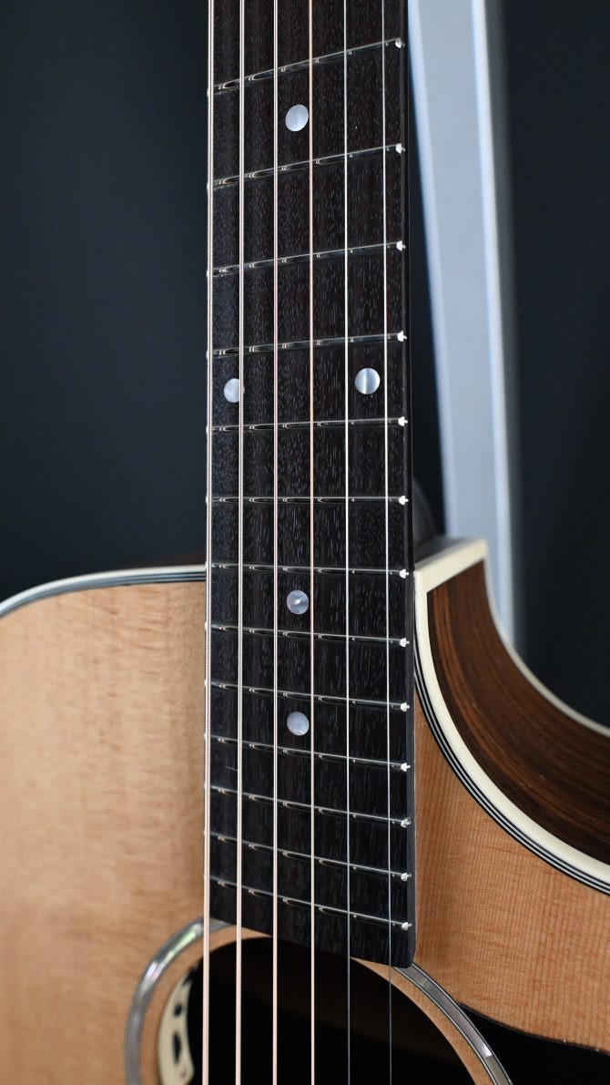 Eastman PCH2-GACE Natural Grand Auditorium #088