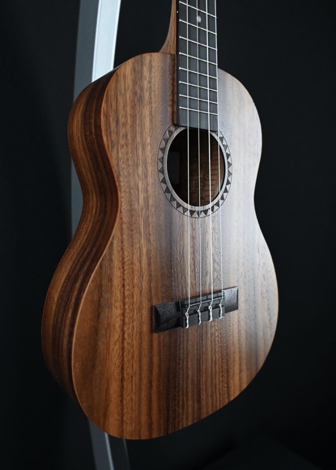 Kala KA-TEAK-B Teak Baritone Ukulele #501