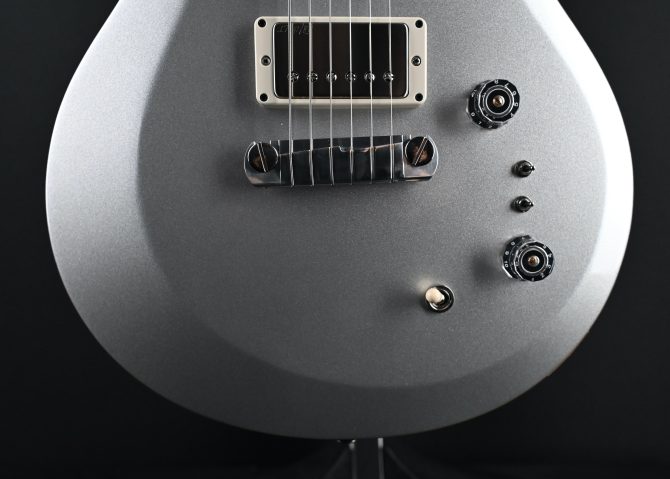 PRS S2 Mira 594 Platinum Metallic #841