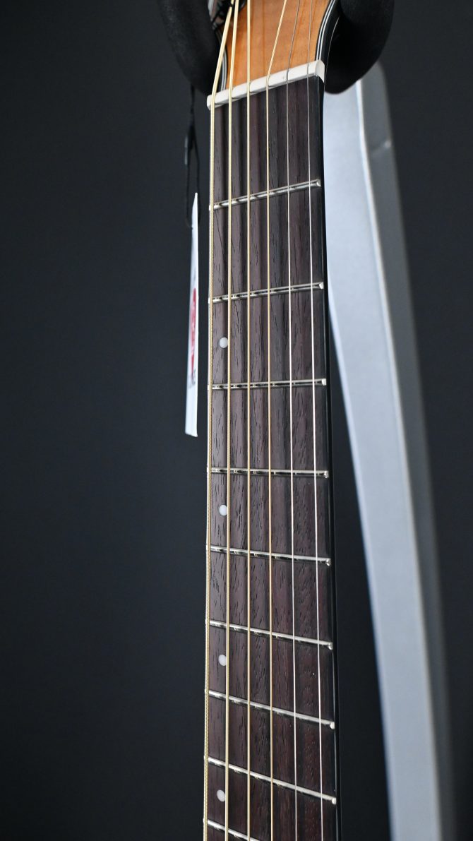 AEWC32FM-ASF Flamed Maple / Sapele Auditorium