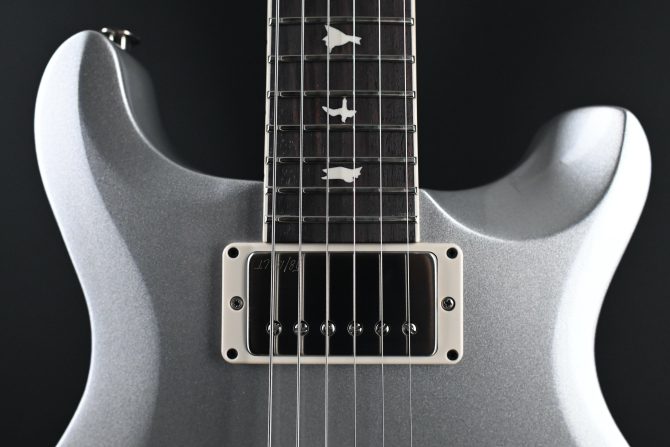 PRS S2 Mira 594 Platinum Metallic #841