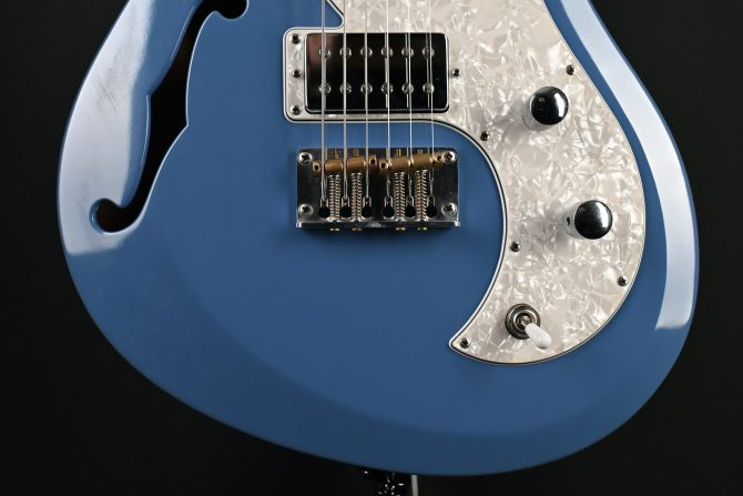 PRS S2 Vela Semi-Hollow Mahi Blue 2024