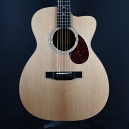 Eastman E1OMCE-DLX Deluxe Natural Orchestra Model #490