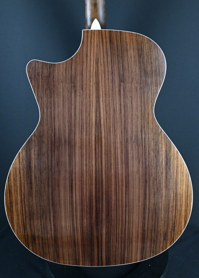 Eastman PCH2-GACE Natural Grand Auditorium #088