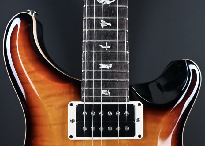 PRS Custom 24 Amber Smokeburst 2024