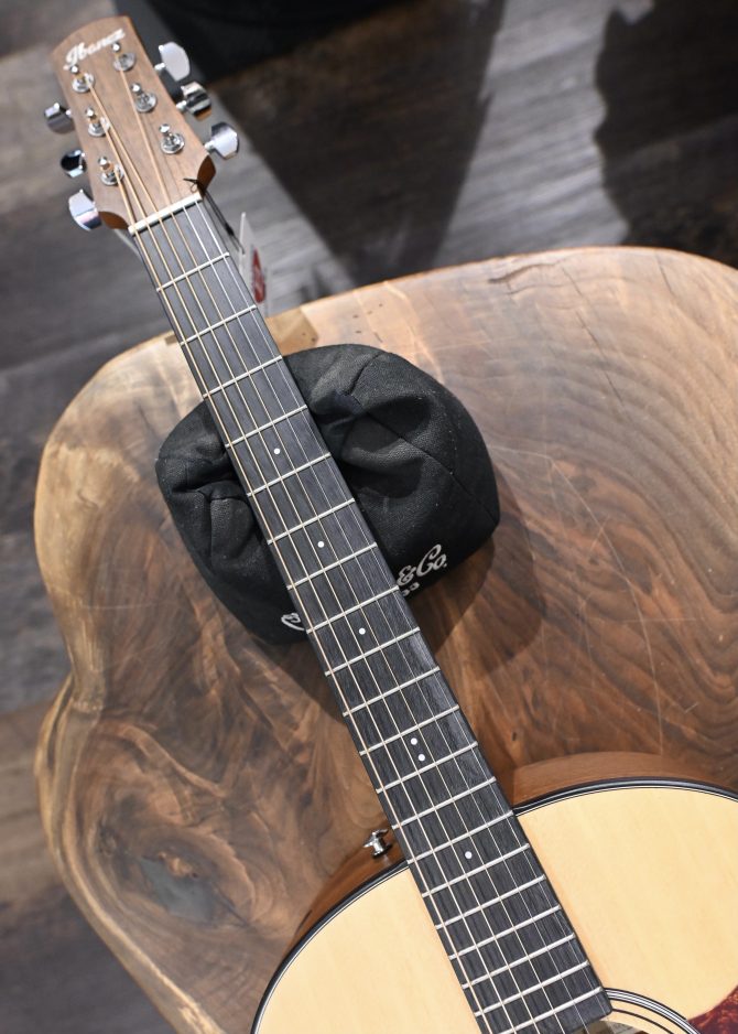 Ibanez AAM50-OPN Advanced Acoustic Open Pore Natural #915