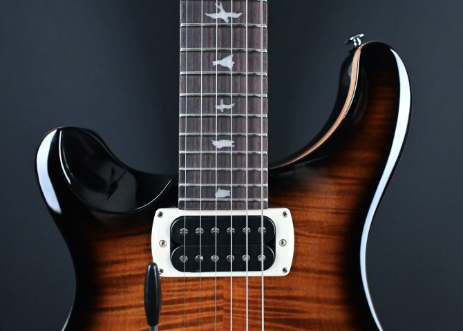 PRS SE Custom 24 "Lefty" Black Gold Sunburst #407