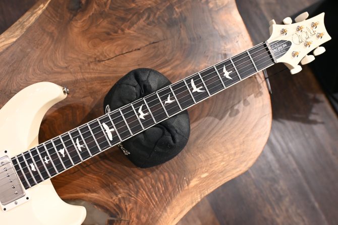 PRS S2 McCarty594 Thinline Standard Antique White #049