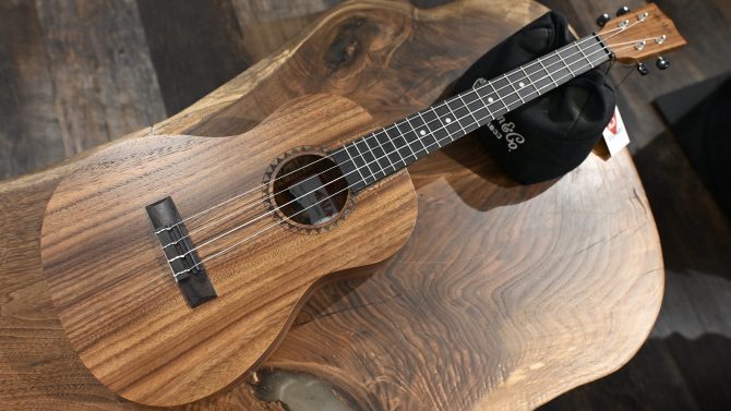 Kala KA-TEAK-B Teak Baritone Ukulele #501