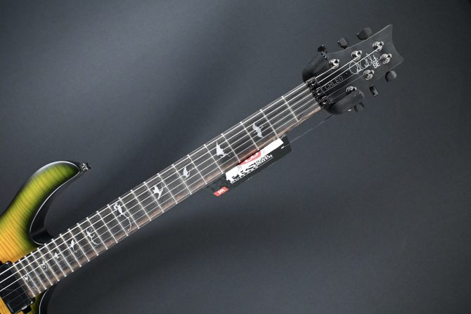 PRS SE Chleo Charcoal Purple Burst Herman Li Signature #130 (Copy)