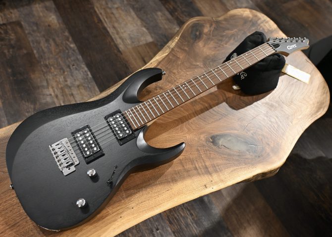 Cort X100OPBK Open Pore Black #369