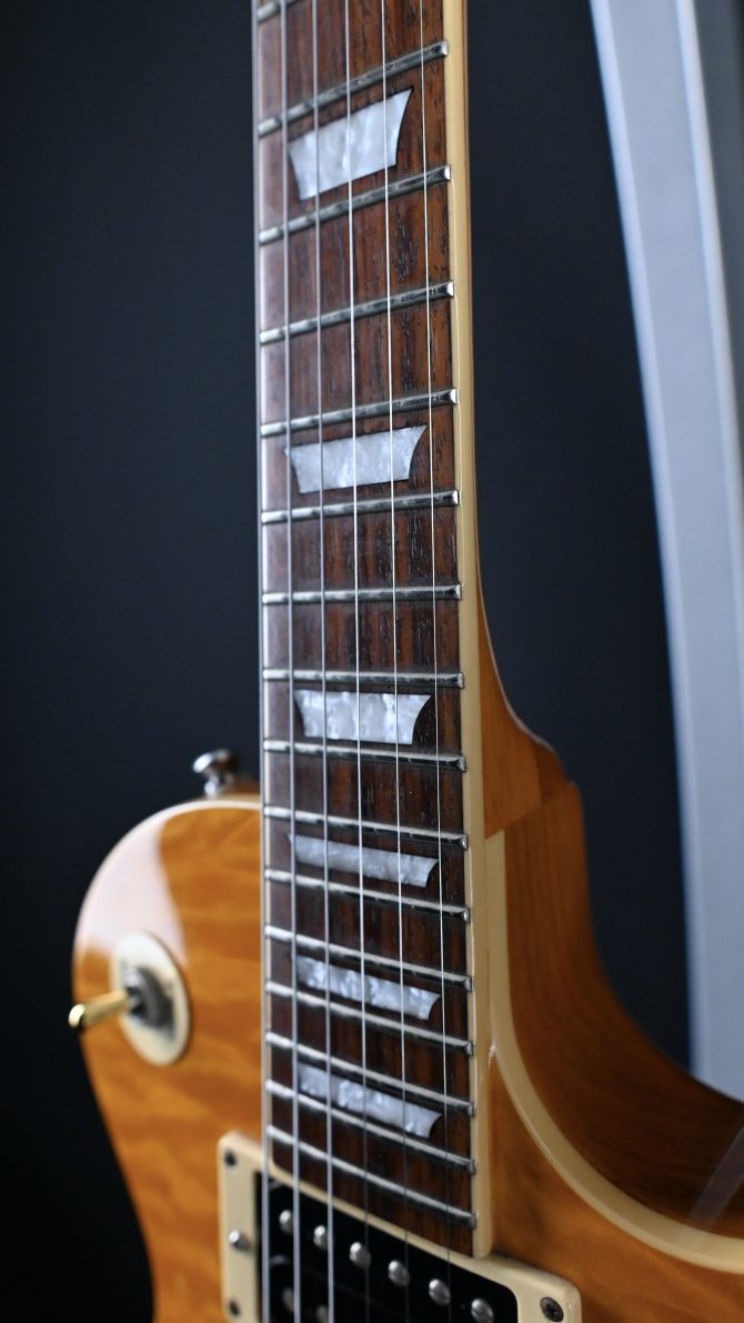 Epiphone Les Paul Standard Plus Quilt Top Honey Burst 2206