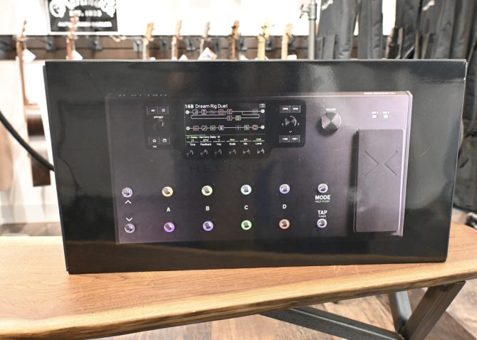 Line 6 Helix LT Amp and Effects Processor