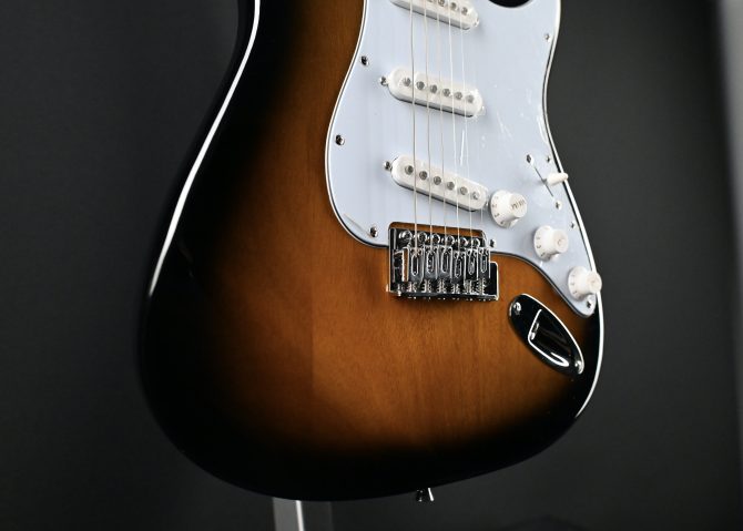 Jay Turser JT-300M-TSB Tobacco Sunburst #022