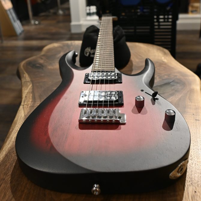 Cort X100OPBB Open Pore Black Cherry Burst #724