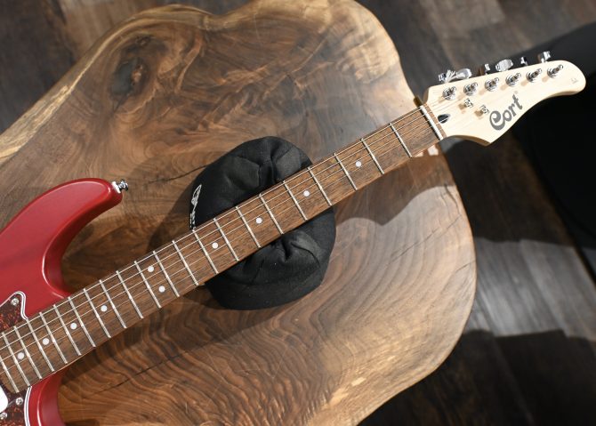 Cort G110OPBC Open Pore Black Cherry #393