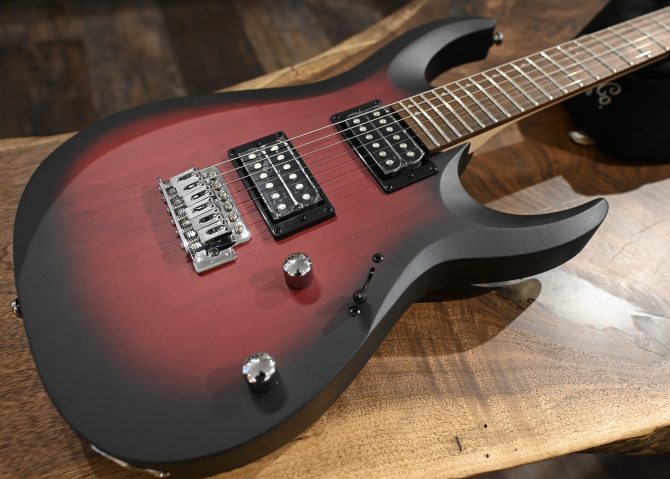 Cort X100OPBB Open Pore Black Cherry Burst #723