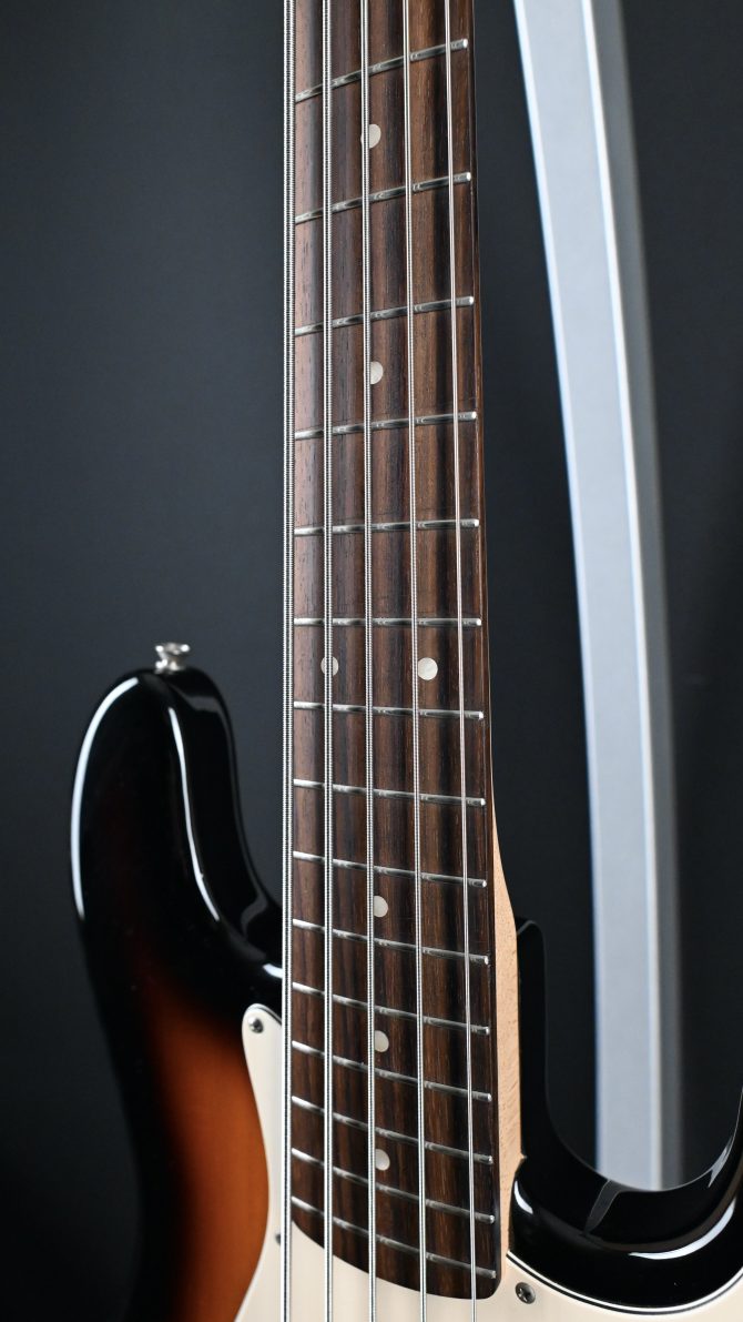 Squier Affinity Series Jazz Bass V Brown Sunburst 2015
