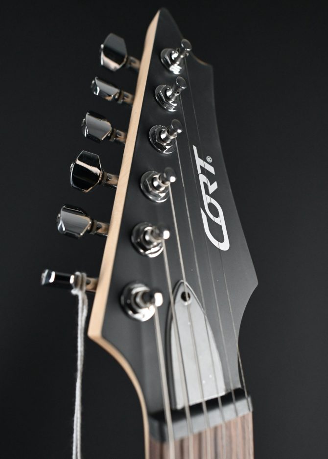 Cort X100OPBB Open Pore Black Cherry Burst #723