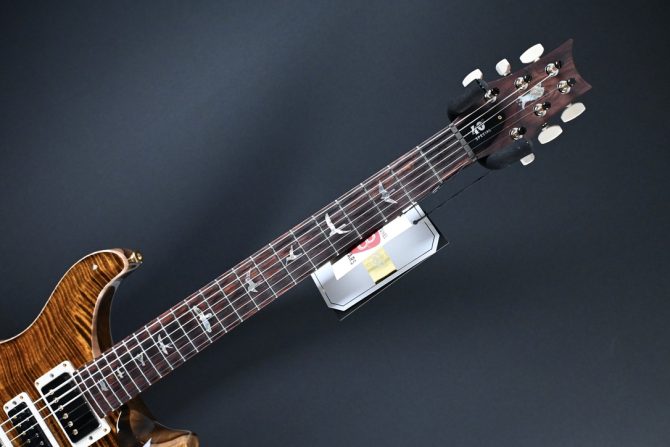 PRS 40th Anniversary Special Semi-Hollow Limited Edition Yellow Tiger #104