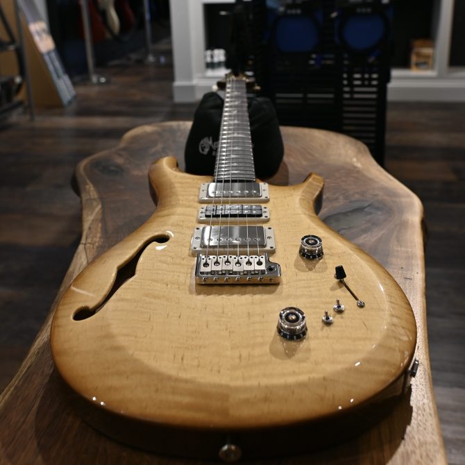 PRS S2 Special Semi-Hollow Vintage Natural #561