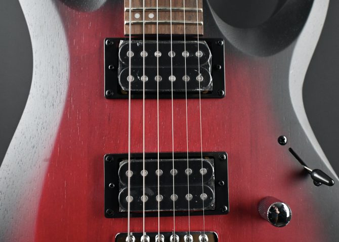 Cort X100OPBB Open Pore Black Cherry Burst #723