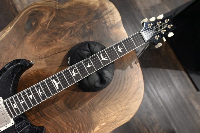 PRS S2 McCarty 594 Thinline Black Rainbow Hollowflake #765