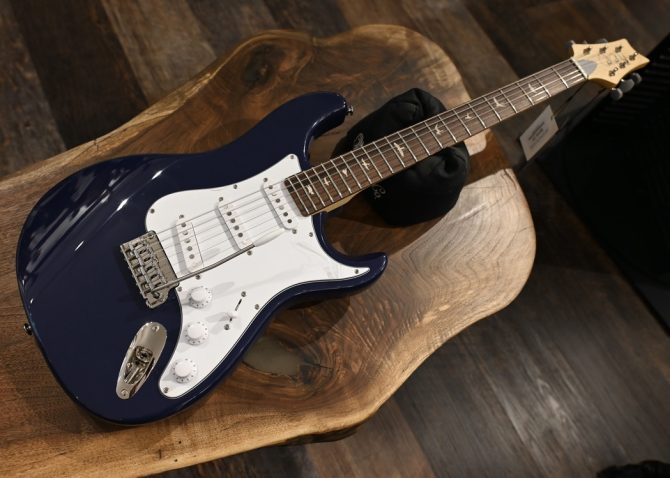 PRS SE Silver Sky Rosewood Trad Blue #413