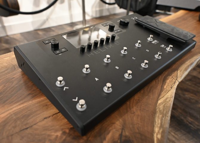 Line 6 Helix LT Amp and Effects Processor