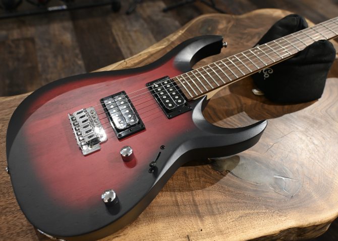 Cort X100OPBB Open Pore Black Cherry Burst #724