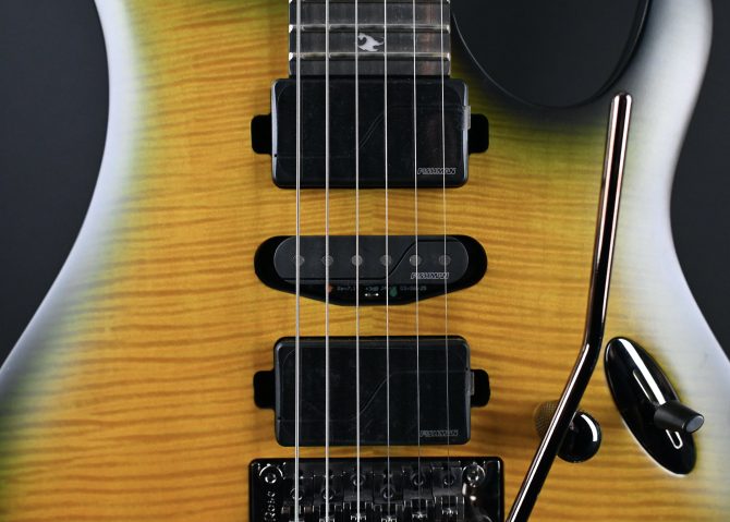 PRS SE Chleo Charcoal Purple Burst Herman Li Signature #130 (Copy)