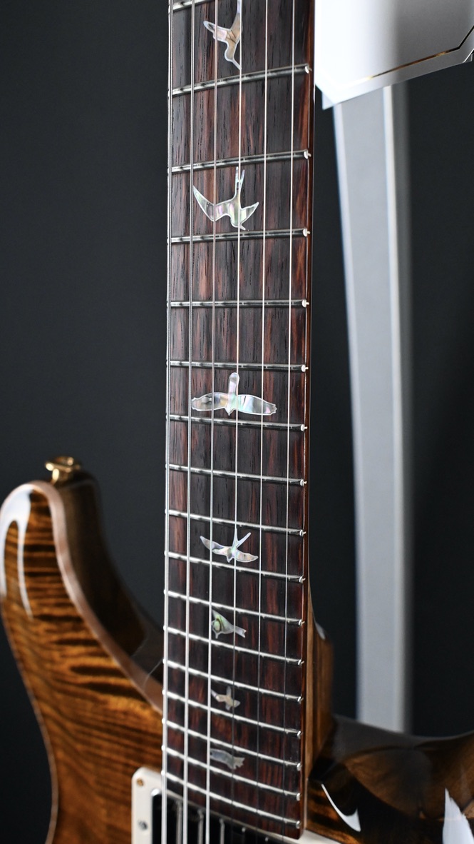 PRS 40th Anniversary Special Semi-Hollow Limited Edition Yellow Tiger #104