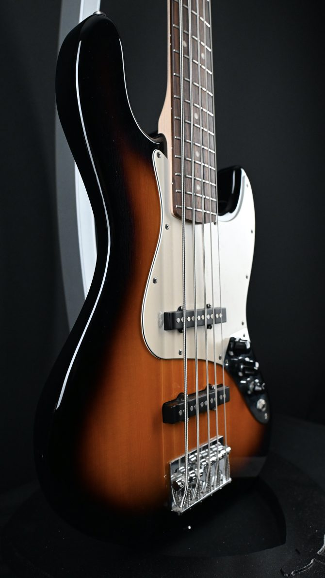Squier Affinity Series Jazz Bass V Brown Sunburst 2015