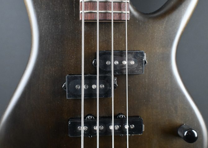 Ibanez GSRM20B-WNF Gio Series miKro Walnut Flat #323