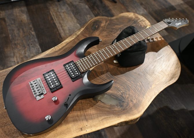 Cort X100OPBB Open Pore Black Cherry Burst #724