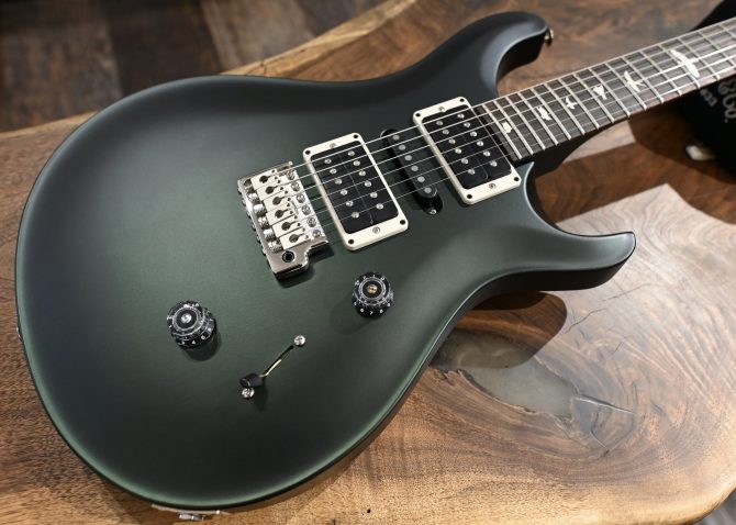 PRS CE 24 Special Satin Sprayer's Choice Black Iridescent #226