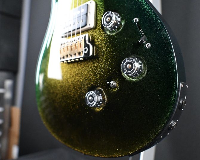 PRS Custom 24 Piezo Sprayer's Choice Blue/Green Holoflake #730