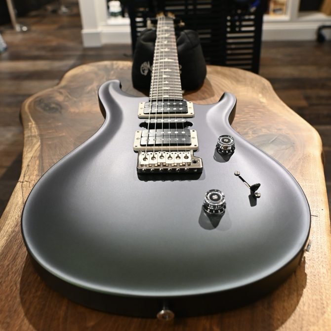 PRS CE 24 Special Satin Sprayer's Choice Black Iridescent #226