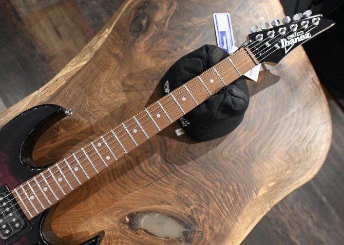 Ibanez GRX70QA-TVT Gio Series Transparent Violet Burst #053
