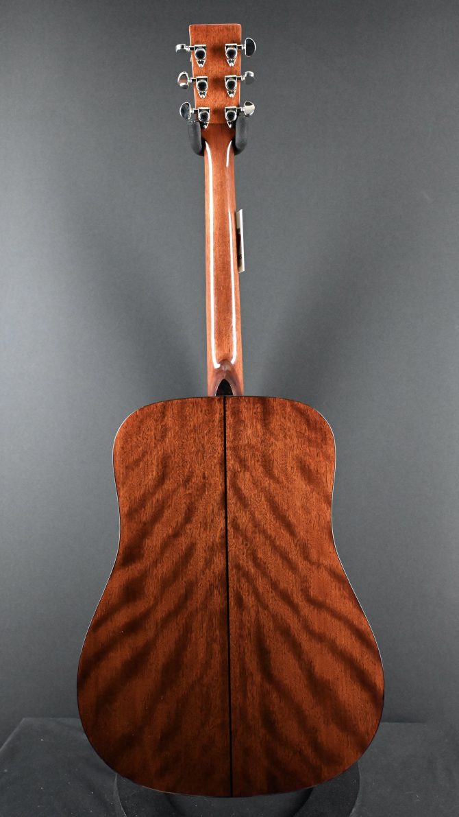 Recording King RD310 Dreadnought Acoustic Guitar