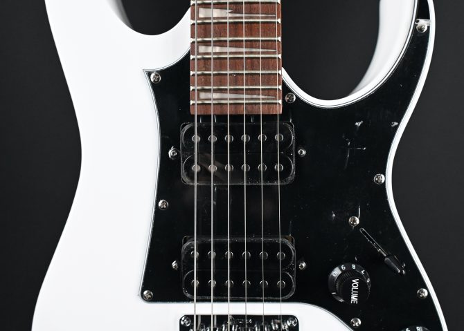 Ibanez GRGM21-WH Gio miKro White #482