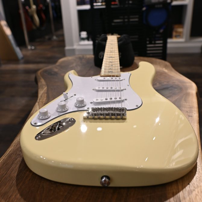 PRS SE SIlver Sky Maple "Lefty" Moon White #340