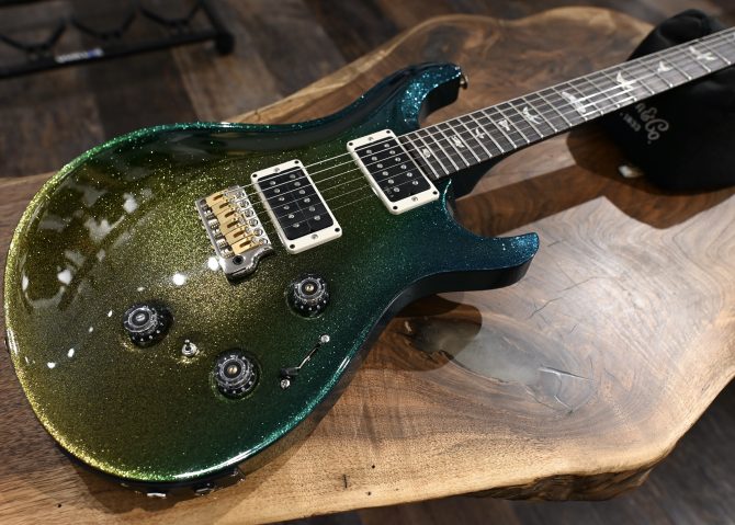 PRS Custom 24 Piezo Sprayer's Choice Blue/Green Holoflake #730
