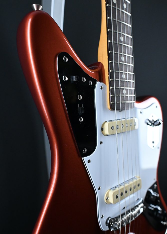 Fender Johnny Marr Jaguar Metallic KO 2022