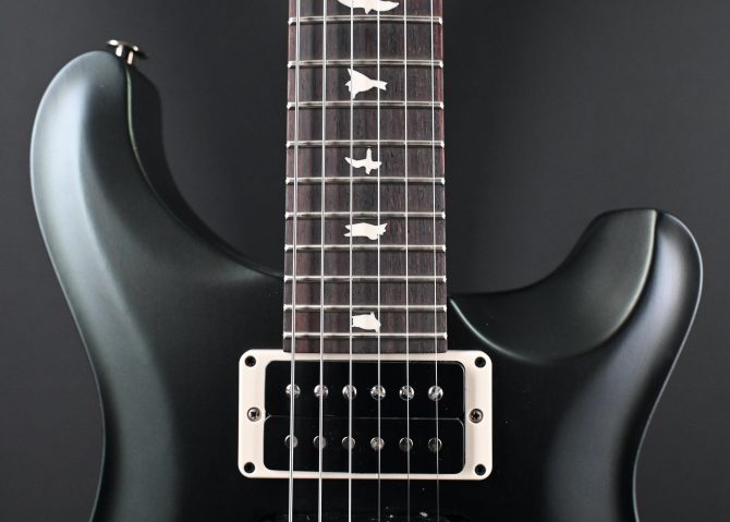 PRS CE 24 Special Satin Sprayer's Choice Black Iridescent #226