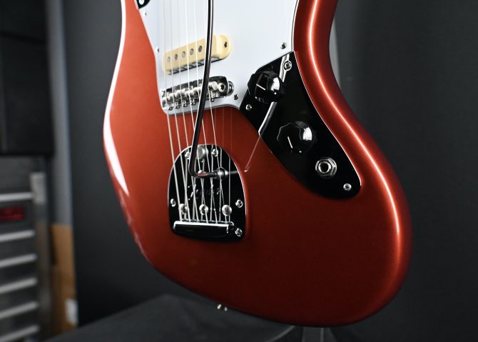 Fender Johnny Marr Jaguar Metallic KO 2022